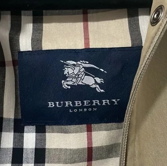 Burberry rain coat size 10 - Picture 3 of 6